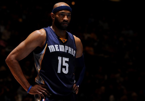 提议老鹰队送走状元，获得两名鹈鹕球员，图啥呢！