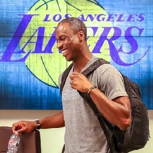 出现三脚以 出现三脚以